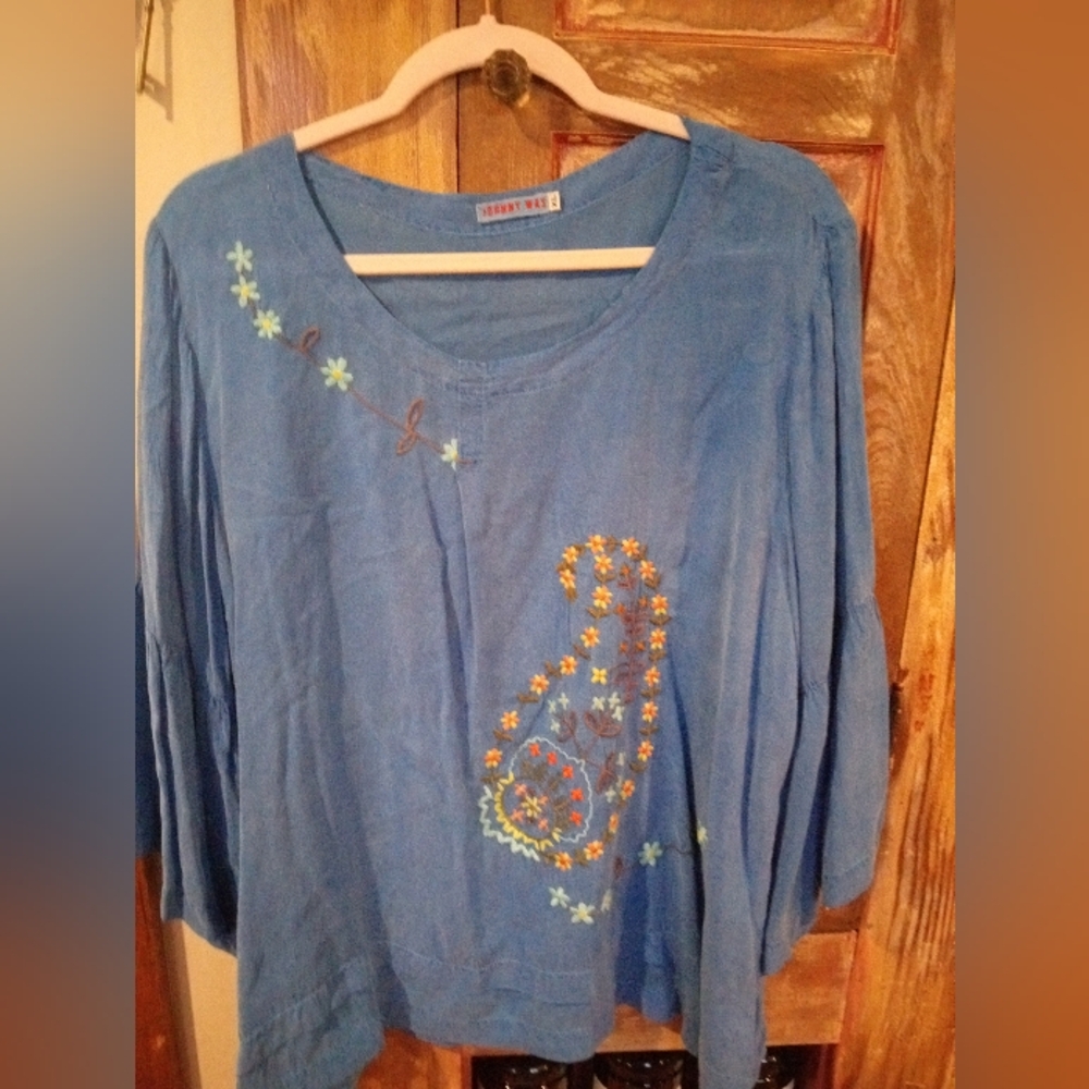 Johnny Was Blue Floral Embroidered Blouse